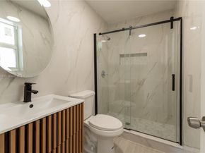 11872 SW 196th Ter, Miami FL 33177