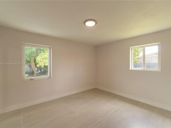 11872 SW 196th Ter, Miami FL 33177