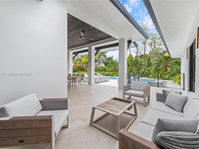 11600 SW 77th Ave, Pinecrest FL 33156