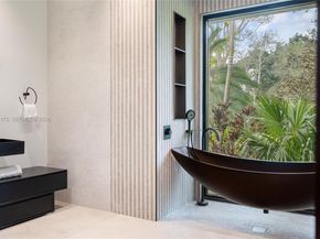11600 SW 77th Ave, Pinecrest FL 33156