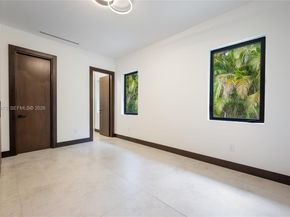 11600 SW 77th Ave, Pinecrest FL 33156
