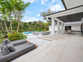 11600 SW 77th Ave, Pinecrest FL 33156