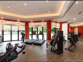 2000 Island Blvd 1708, Aventura FL 33160