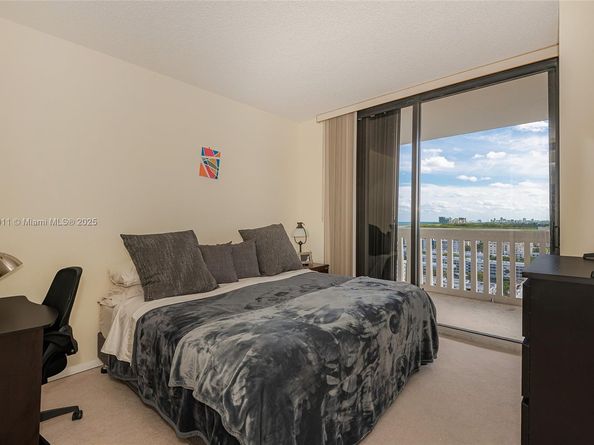 2000 Island Blvd 1708, Aventura FL 33160