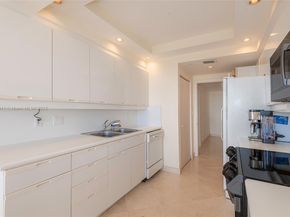 2000 Island Blvd 1708, Aventura FL 33160