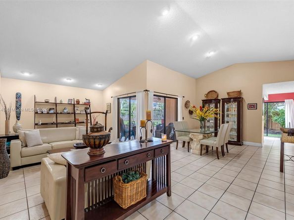 14729 SW 53rd Ter, Miami FL 33185