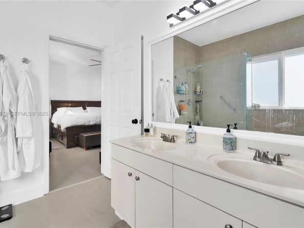 13000 SW 136th Ter, Miami FL 33186