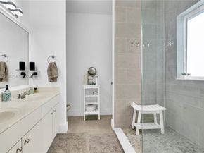 13000 SW 136th Ter, Miami FL 33186