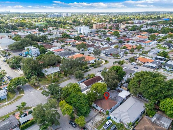 210 NW 59th Ave, Miami FL 33126