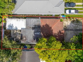 210 NW 59th Ave, Miami FL 33126