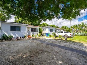 210 NW 59th Ave, Miami FL 33126