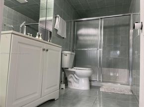 200 178th Dr 609, Sunny Isles Beach FL 33160