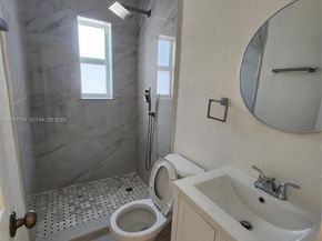 815 NE 134th St, North Miami FL 33161