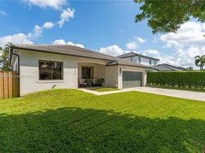 15977 SW 141st St, Miami FL 33196