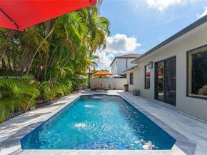 15977 SW 141st St, Miami FL 33196