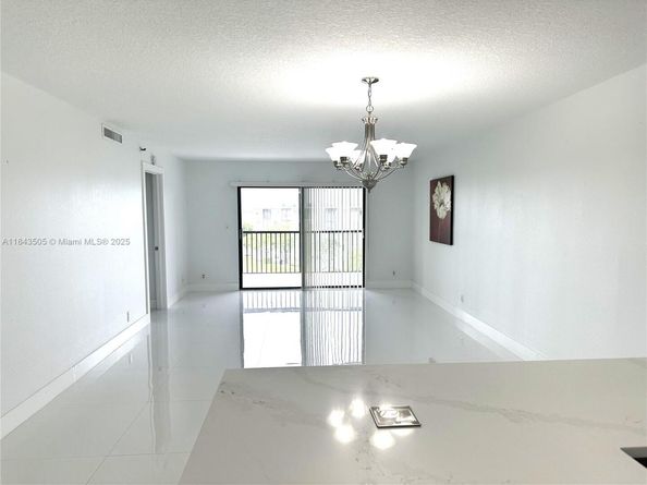 2217 Cypress Island Dr 503, Pompano Beach FL 33069