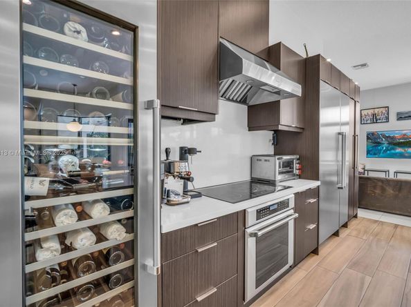 2583 Mayfair Ln, Weston FL 33327