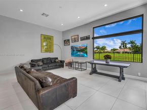2583 Mayfair Ln, Weston FL 33327