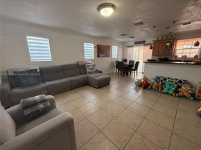 5720 SW 39th St, West Park FL 33023