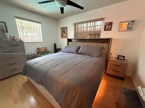 5720 SW 39th St, West Park FL 33023