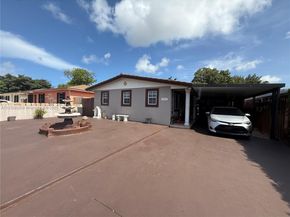 5720 SW 39th St, West Park FL 33023
