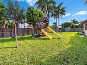 415 SE 34th Ter, Homestead FL 33033