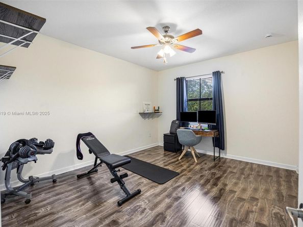 415 SE 34th Ter, Homestead FL 33033