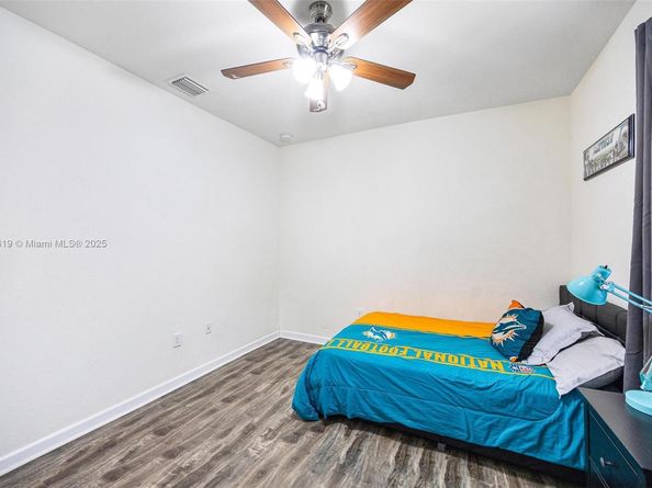 415 SE 34th Ter, Homestead FL 33033