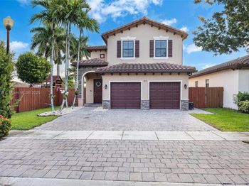 415 SE 34th Ter