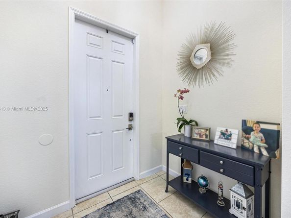 415 SE 34th Ter, Homestead FL 33033