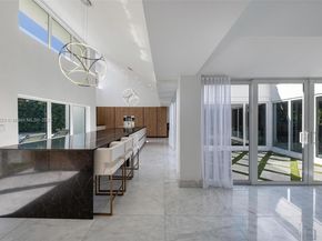 449 Holiday Dr, Hallandale Beach FL 33009