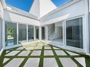 449 Holiday Dr, Hallandale Beach FL 33009