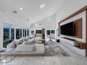 449 Holiday Dr, Hallandale Beach FL 33009