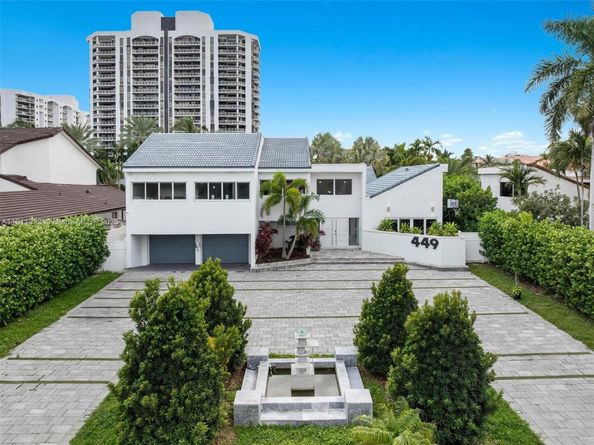 449 Holiday Dr, Hallandale Beach FL 33009