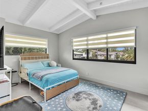 2448 Okeechobee Ln, Fort Lauderdale FL 33312