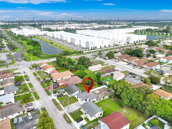 4100 SW 20th St, Hollywood FL 33023