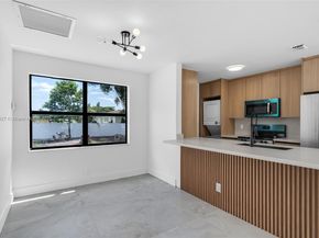 4100 SW 20th St, Hollywood FL 33023
