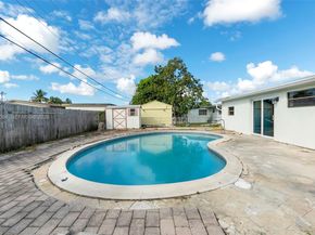 1310 NW 42nd St, Oakland Park FL 33309