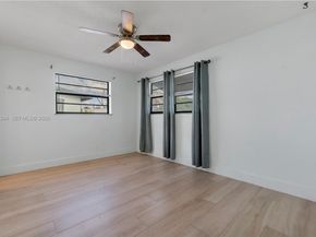 1310 NW 42nd St, Oakland Park FL 33309