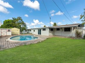 1310 NW 42nd St, Oakland Park FL 33309