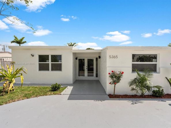 5365 SW 97th Ct, Miami FL 33165