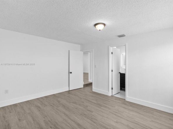 5365 SW 97th Ct, Miami FL 33165