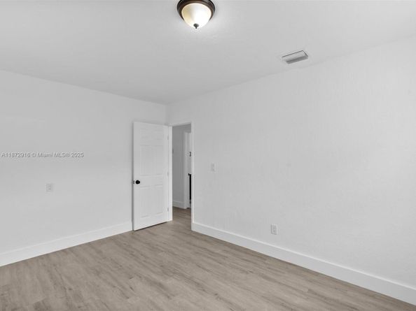 5365 SW 97th Ct, Miami FL 33165