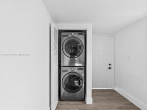 5365 SW 97th Ct, Miami FL 33165