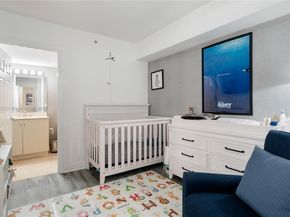 3232 SW 22nd Ter TH 115, Miami FL 33145