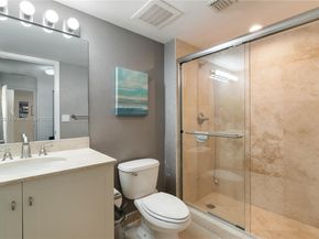 3232 SW 22nd Ter TH 115, Miami FL 33145