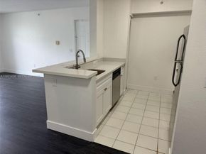 15410 SW 284 St 8203, Homestead FL 33033