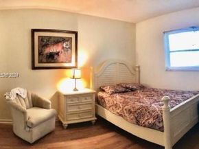 514 S C St 4, Lake Worth FL 33460