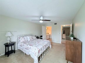 340 Pine Ridge Cir C1, Green Acres FL 33463