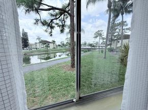 340 Pine Ridge Cir C1, Green Acres FL 33463